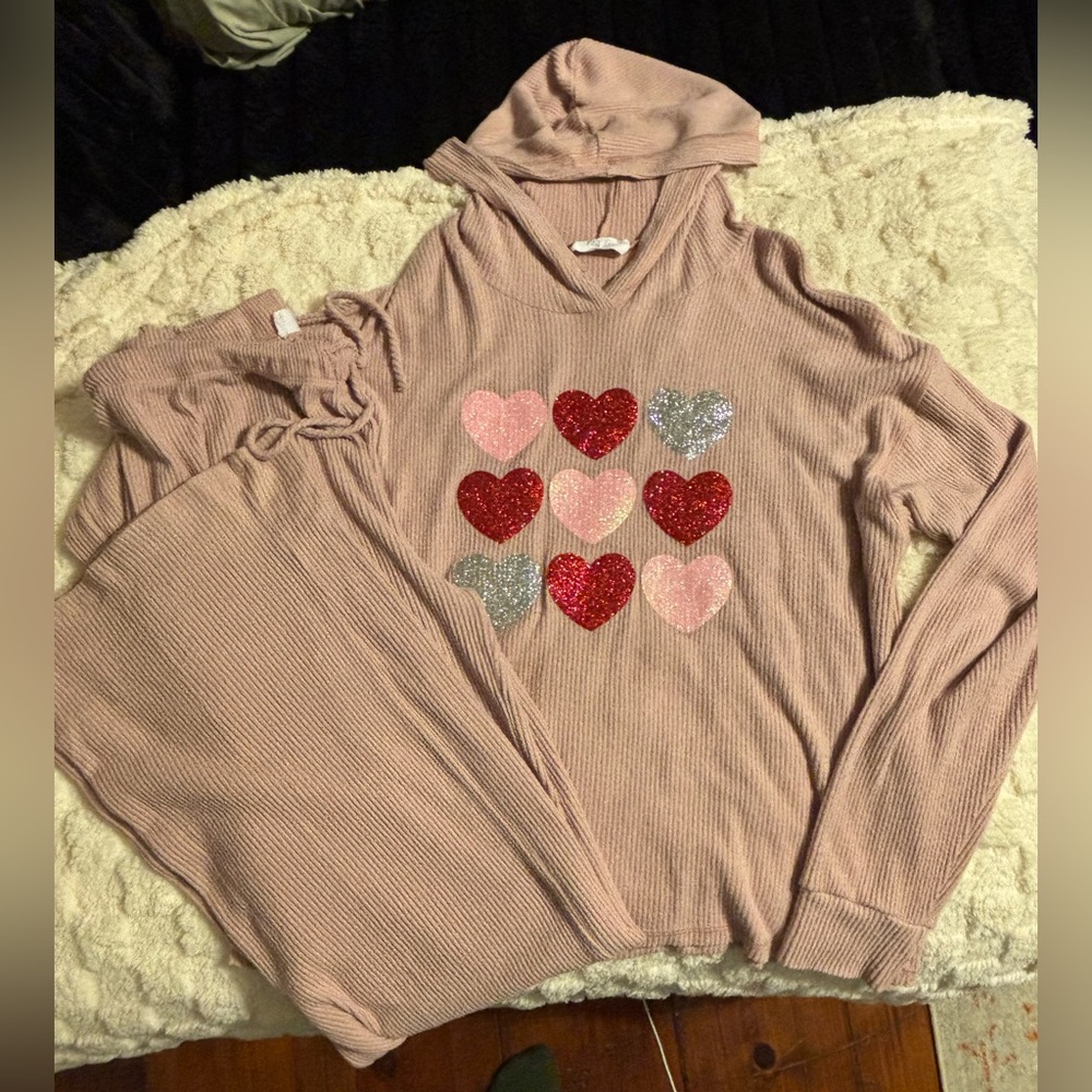 Heart Patterned Pink Hoodie Sweater
